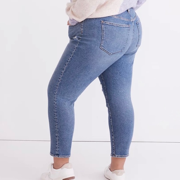 NWT Womens Madewell Plus Mom Jean - Picture 2 of 5